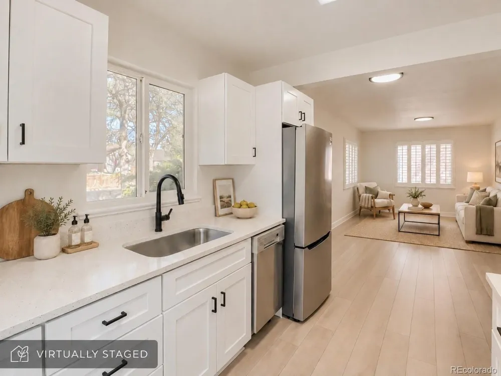 1558 Spruce Street Denver, CO 80220