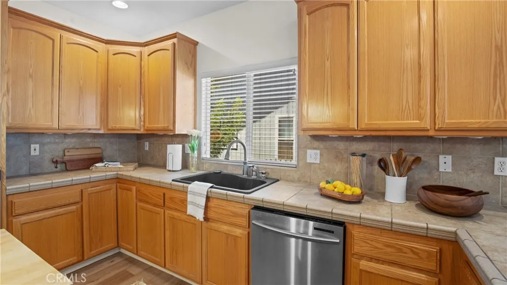19516 Mountain Meadow N. Hidden Valley Lake, CA 95467