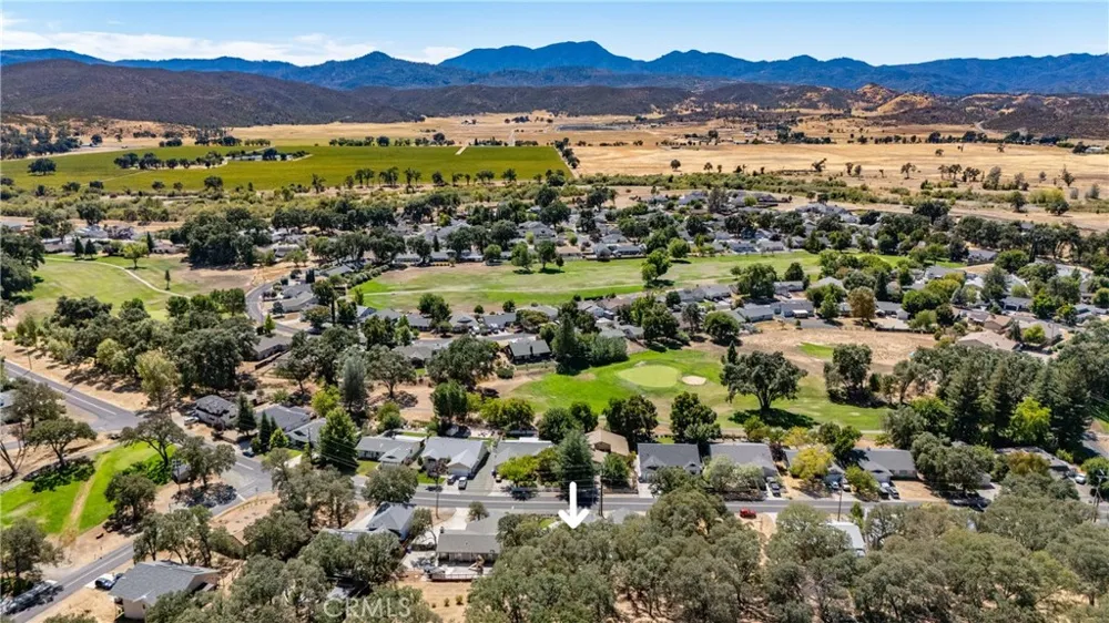 19516 Mountain Meadow N. Hidden Valley Lake, CA 95467