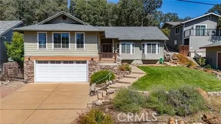 19516 Mountain Meadow N. Hidden Valley Lake, CA 95467