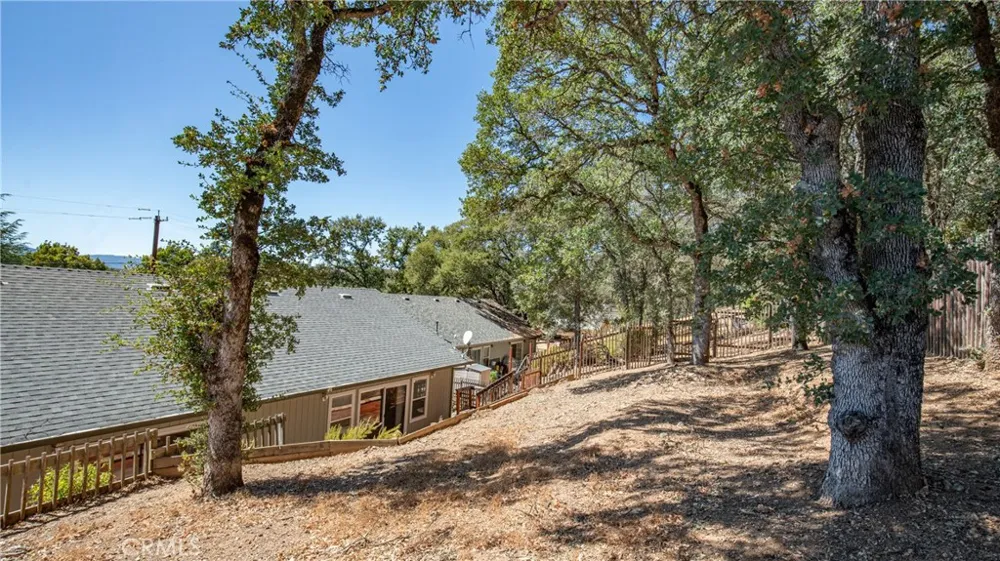 19516 Mountain Meadow N. Hidden Valley Lake, CA 95467