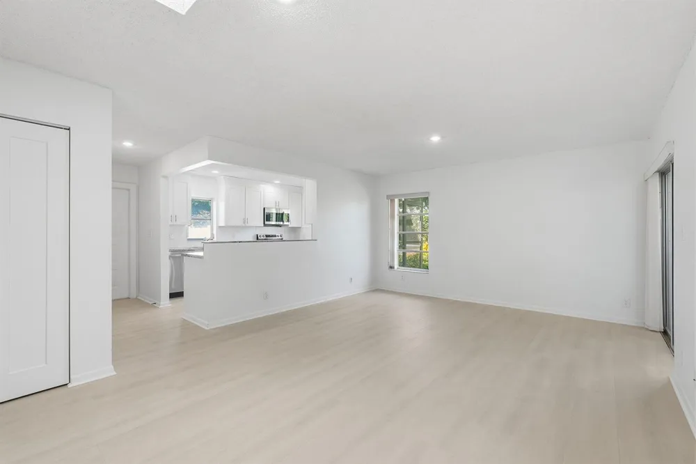 8861 Echo Lane Boca Raton, FL 33496