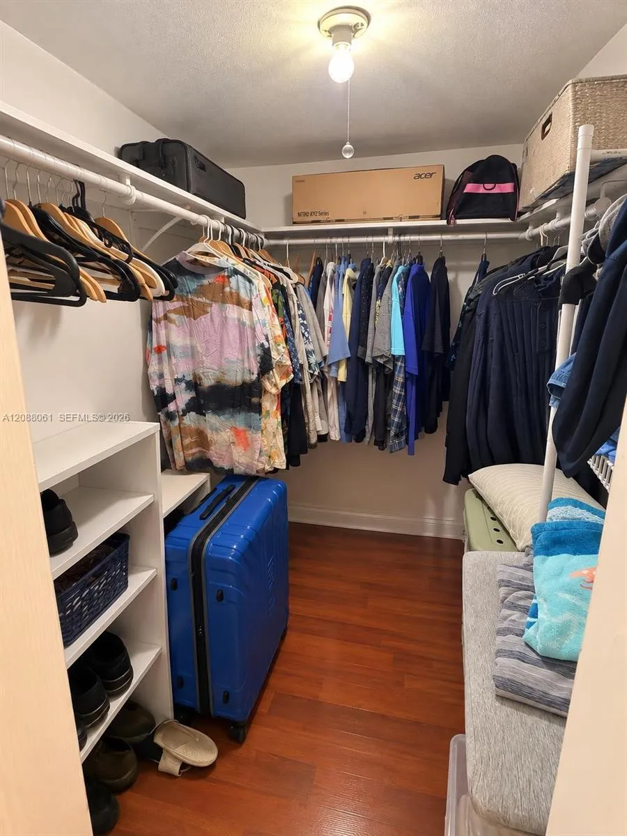 10625 SW 112th Ave #111 Miami, FL 33176