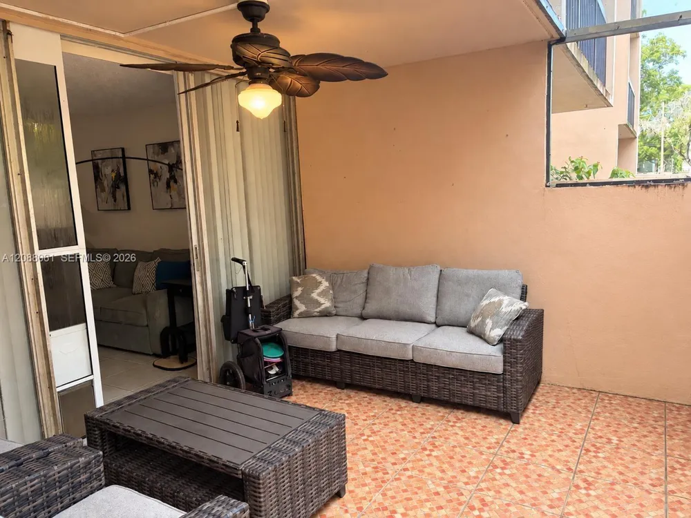 10625 SW 112th Ave #111 Miami, FL 33176