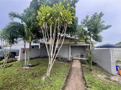 5822 Albert Rd