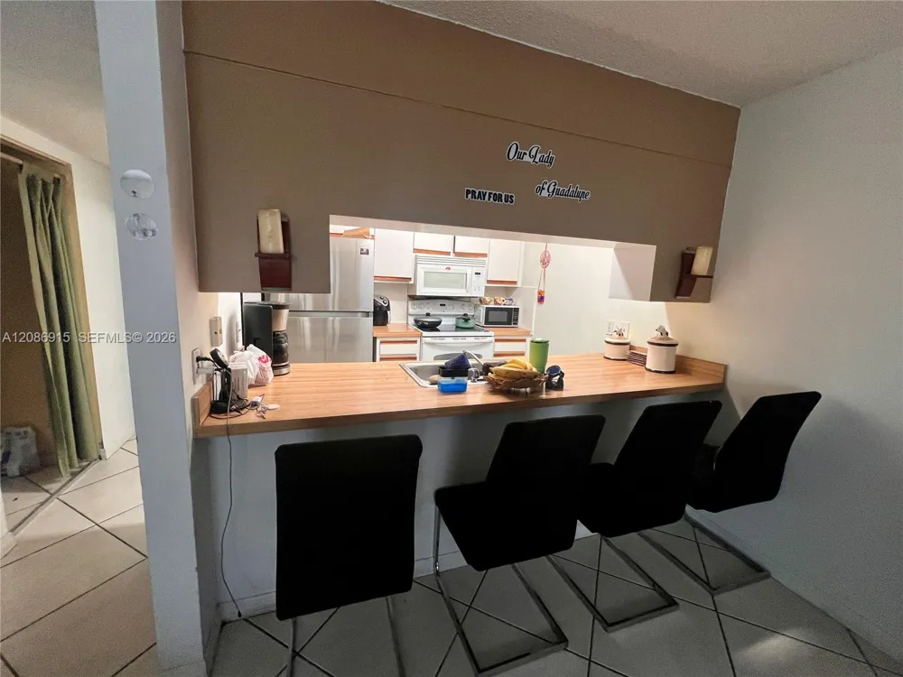 5822 Albert Rd West Palm Beach, FL 33415
