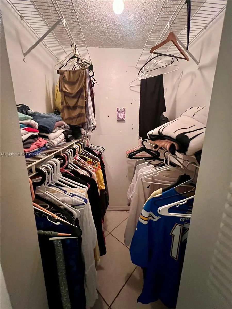 5822 Albert Rd West Palm Beach, FL 33415