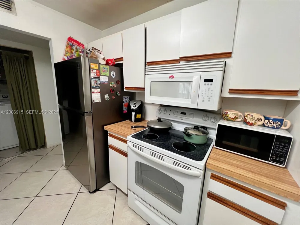 5822 Albert Rd West Palm Beach, FL 33415