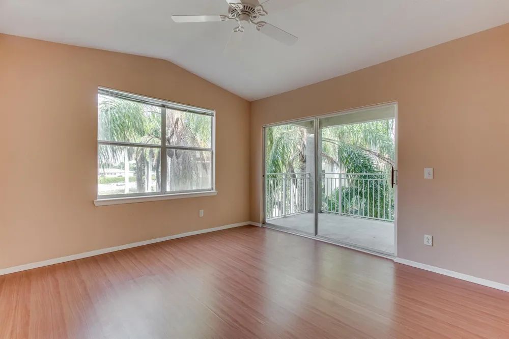 1740 PALM COVE BOULEVARD #4-305 Delray Beach, FL 33445
