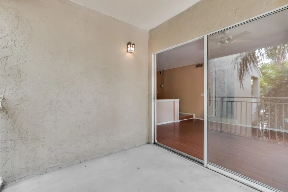 1740 PALM COVE BOULEVARD #4-305 Delray Beach, FL 33445