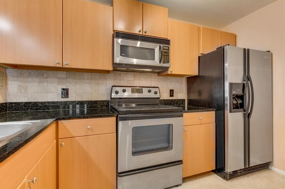 1740 PALM COVE BOULEVARD #4-305 Delray Beach, FL 33445