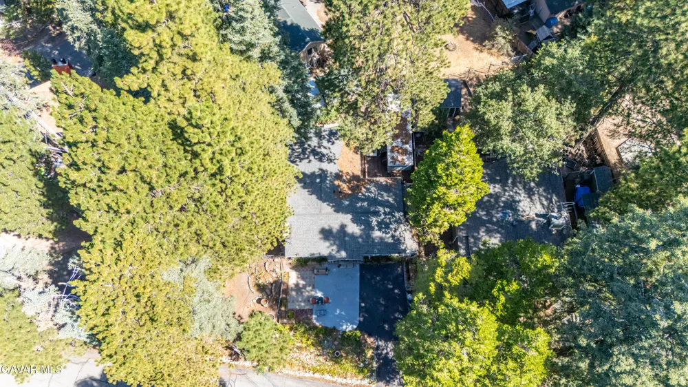 31430 Frontier Drive Running Springs, CA 92382