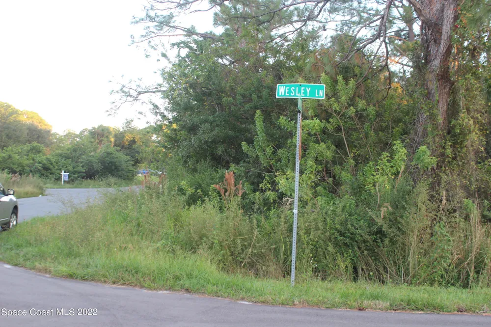 1106 Wesley Lane SW Palm Bay, FL 32908
