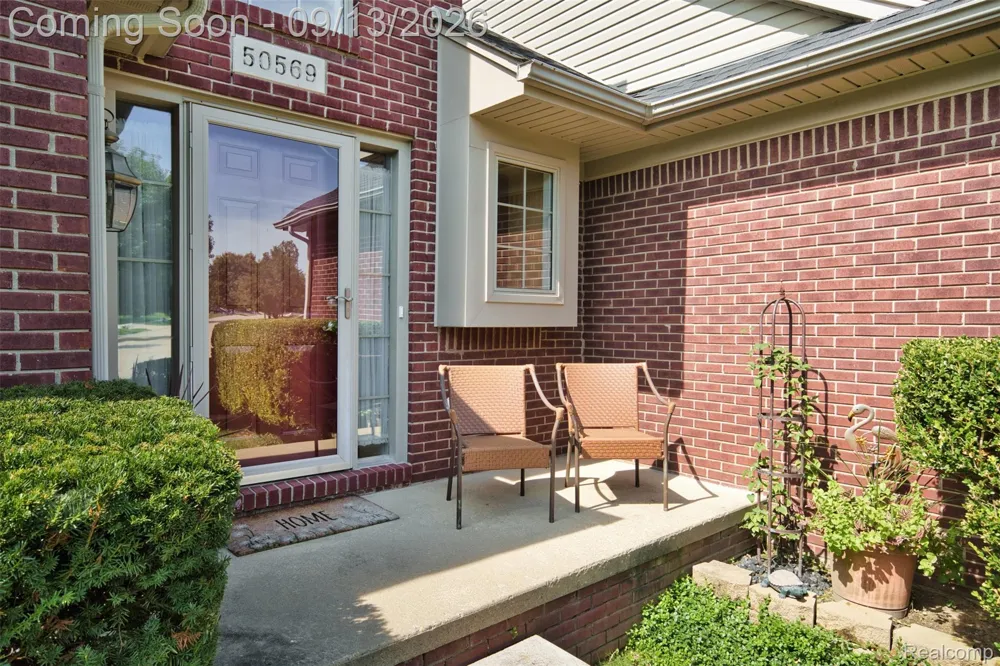50569 Plaza Drive Macomb Township, MI 48042