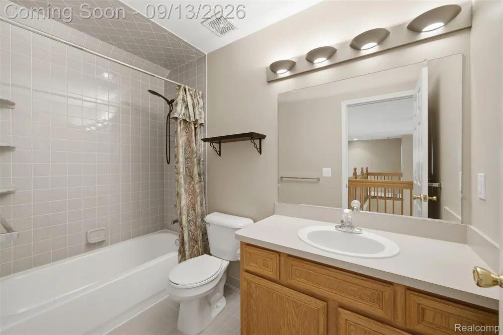 50569 Plaza Drive Macomb Township, MI 48042