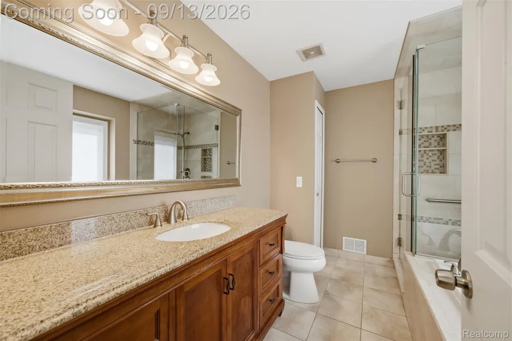 50569 Plaza Drive Macomb Township, MI 48042