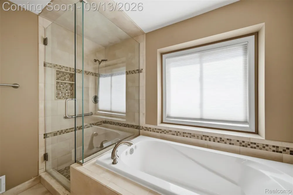 50569 Plaza Drive Macomb Township, MI 48042