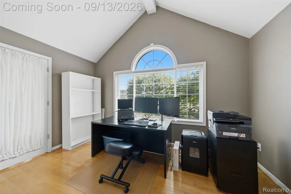50569 Plaza Drive Macomb Township, MI 48042