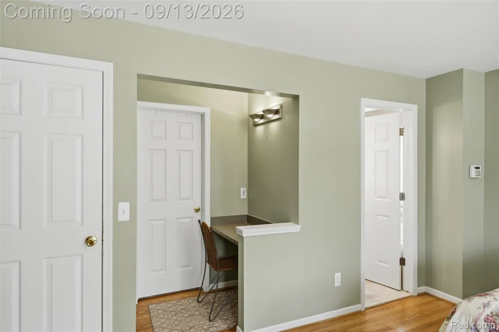 50569 Plaza Drive Macomb Township, MI 48042