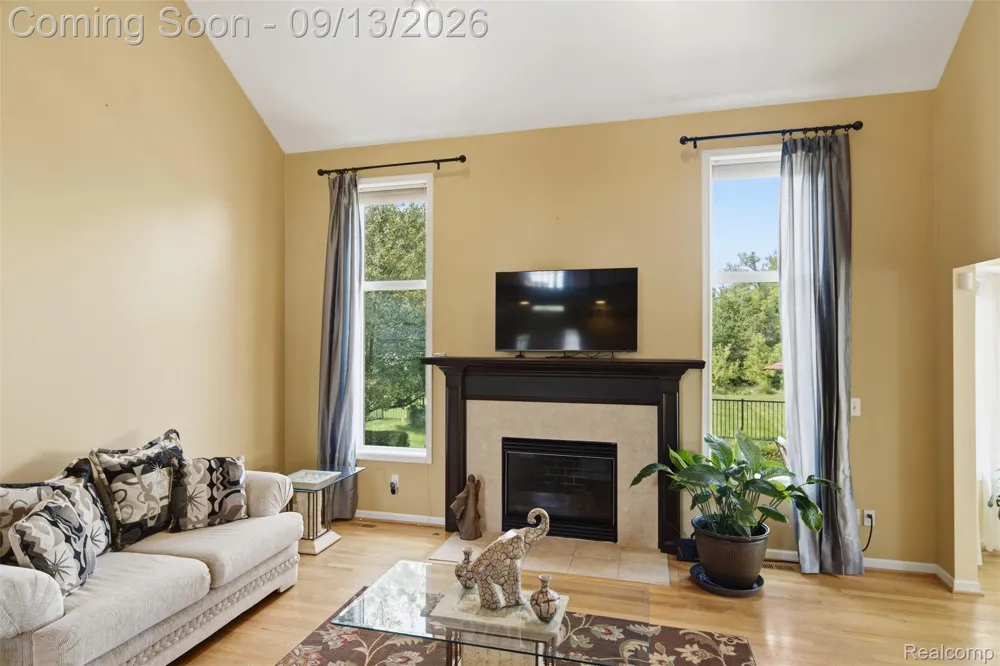 50569 Plaza Drive Macomb Township, MI 48042