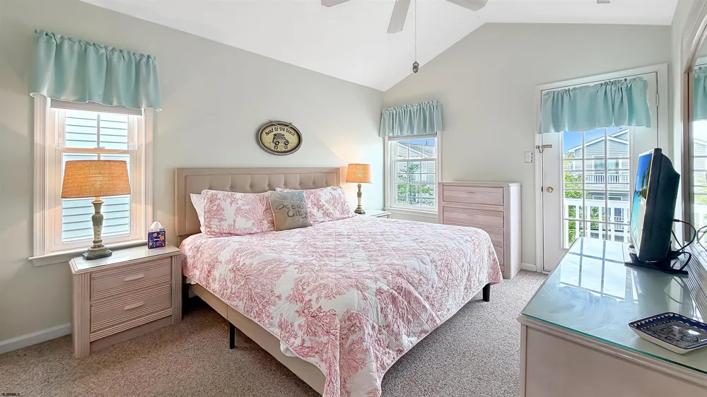 1442 West Ave Ocean City, NJ 08226