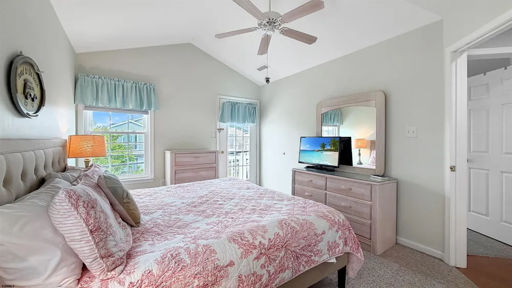 1442 West Ave Ocean City, NJ 08226