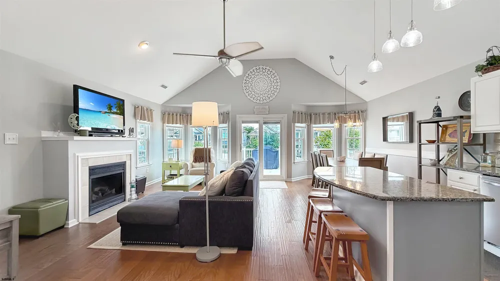 1442 West Ave Ocean City, NJ 08226