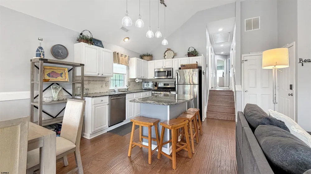 1442 West Ave Ocean City, NJ 08226