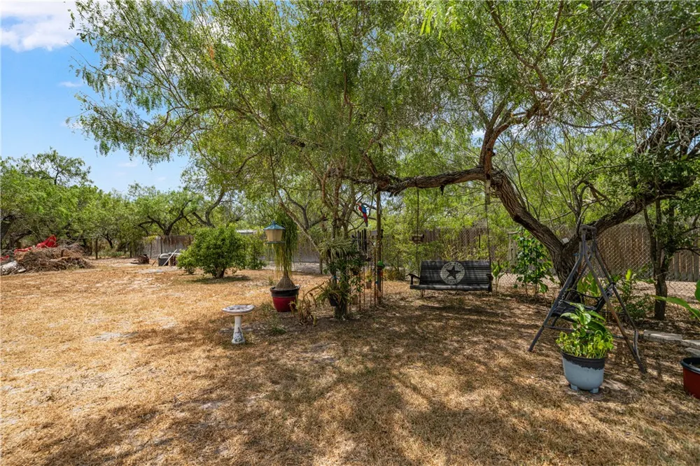 265 County Road 1044 Kingsville, TX 78363