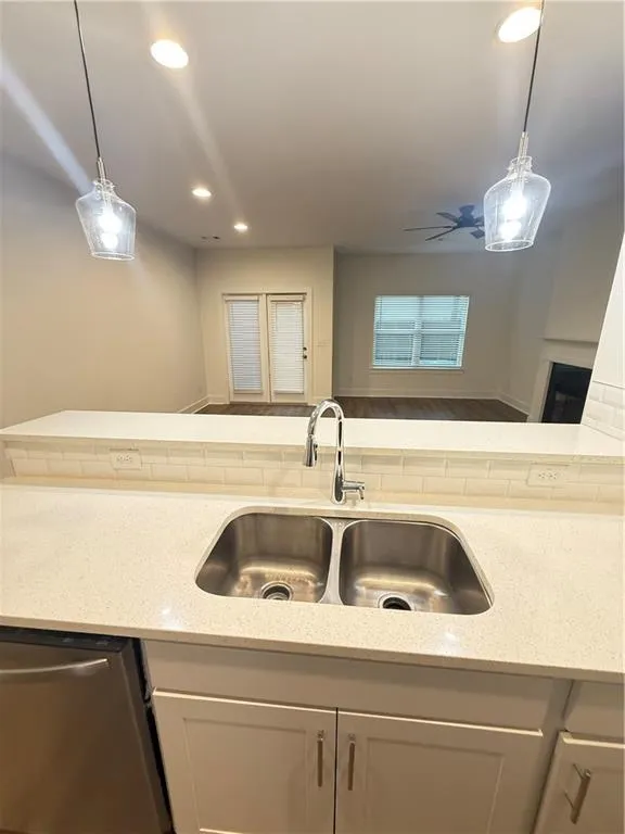 5771 Calle Vista Drive Lithonia, GA 30058