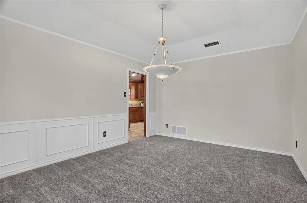 2201 Adams Drive Arlington, TX 76011