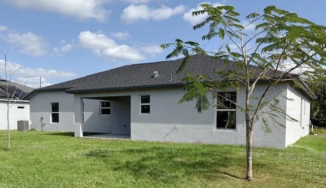1782 HALLENDALE AVENUE SW Palm Bay, FL 32908