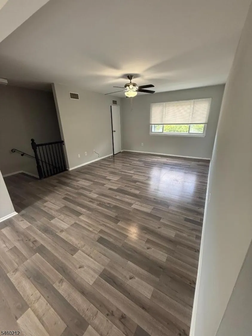 15 Broad St #229 Unit 229 Pompton Lakes, NJ 07442