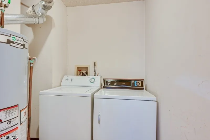 133 Rachel Ct Franklin, NJ 08823