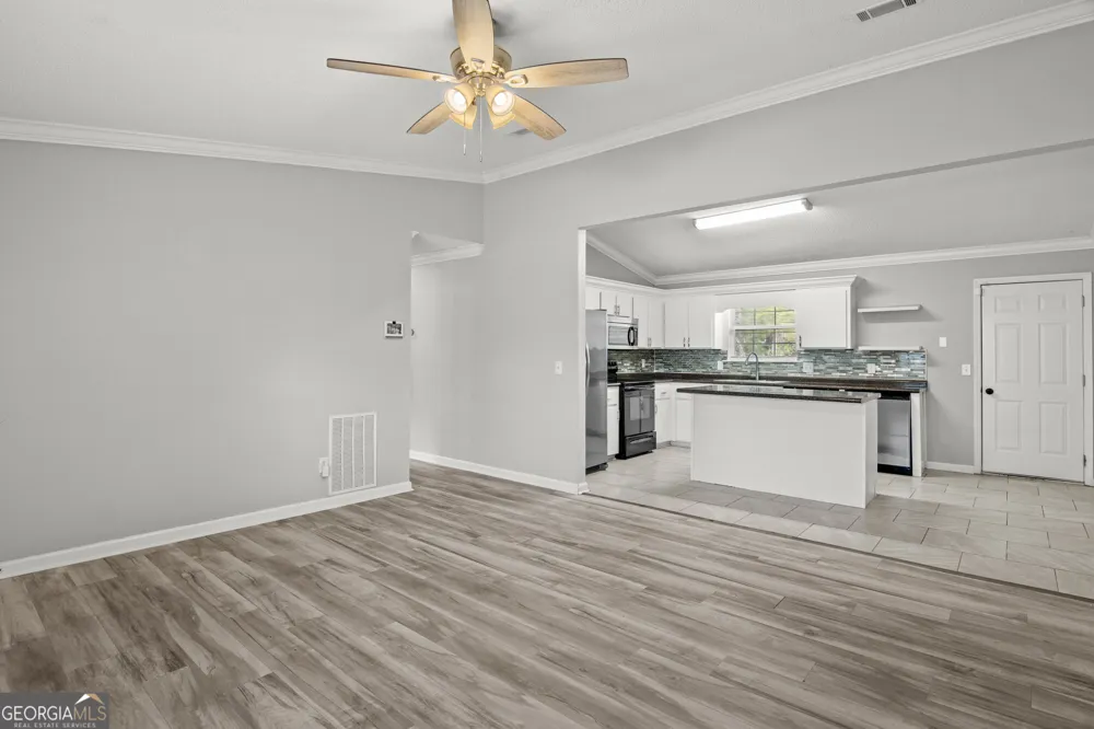 1435 Firefinder LN Hinesville, GA 31313