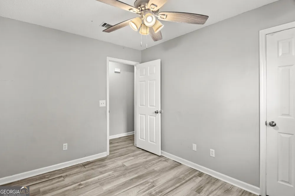 1435 Firefinder LN Hinesville, GA 31313