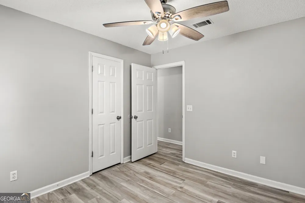 1435 Firefinder LN Hinesville, GA 31313