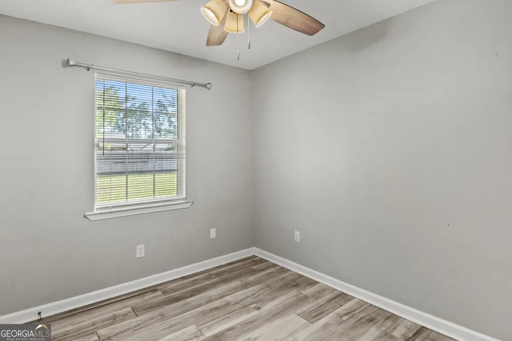 1435 Firefinder LN Hinesville, GA 31313