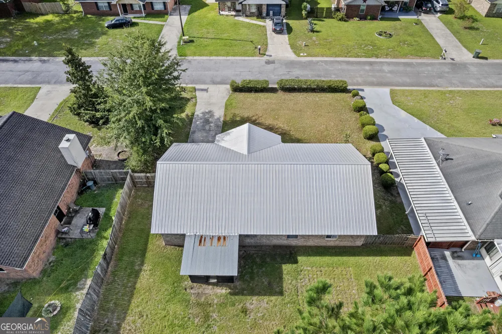 1435 Firefinder LN Hinesville, GA 31313