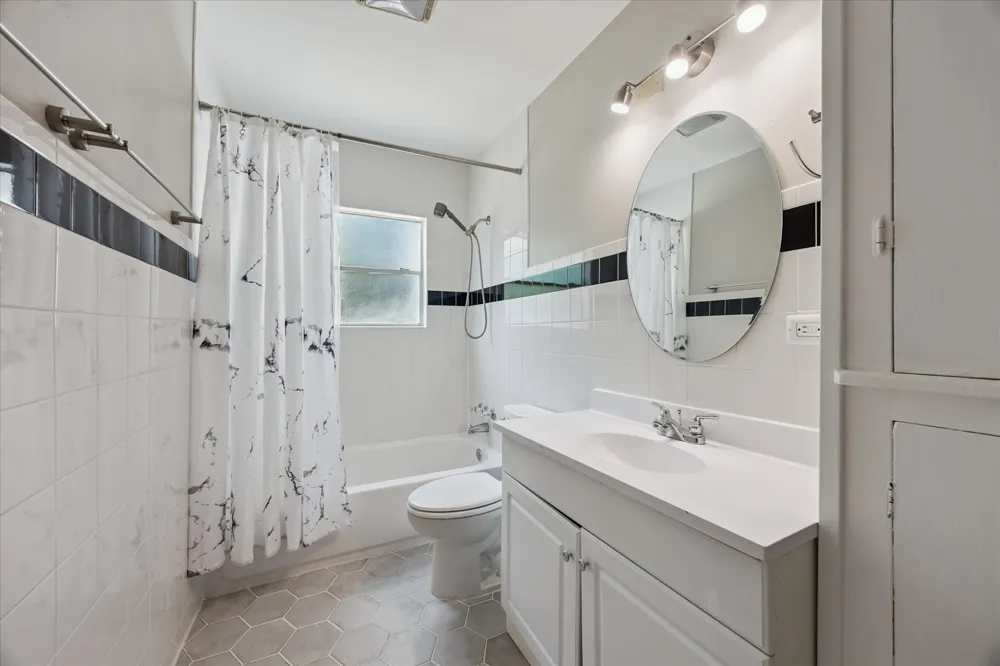 1205 W 40th Street Austin, TX 78756