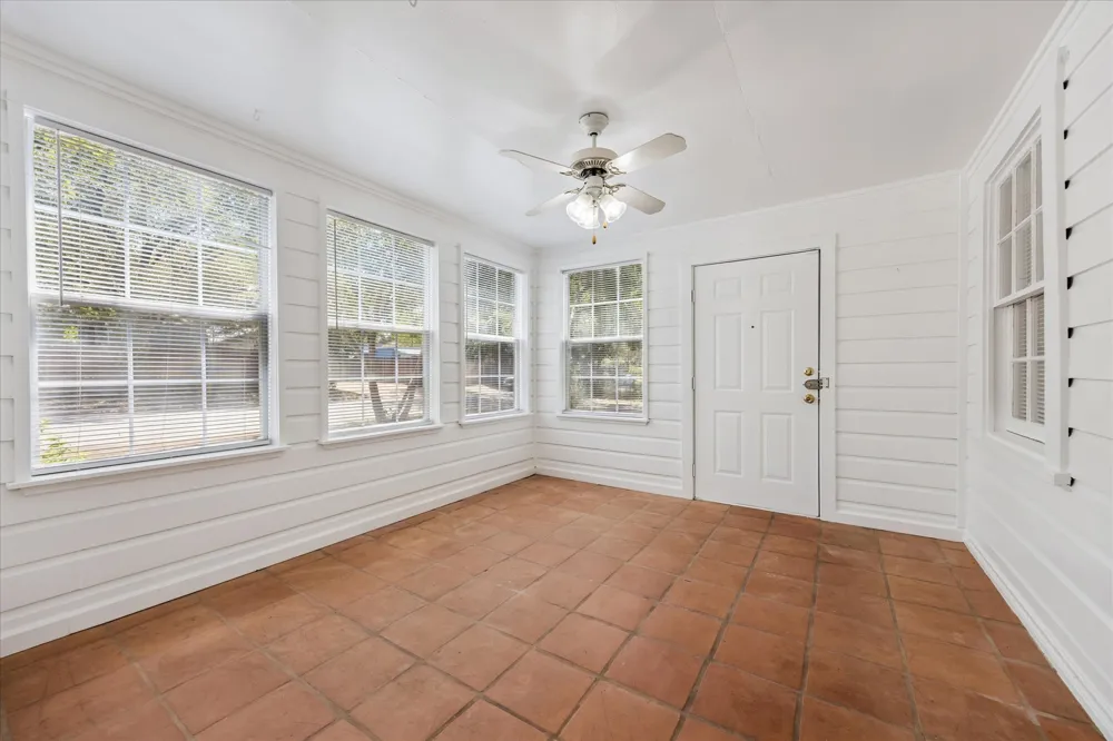 1205 W 40th Street Austin, TX 78756