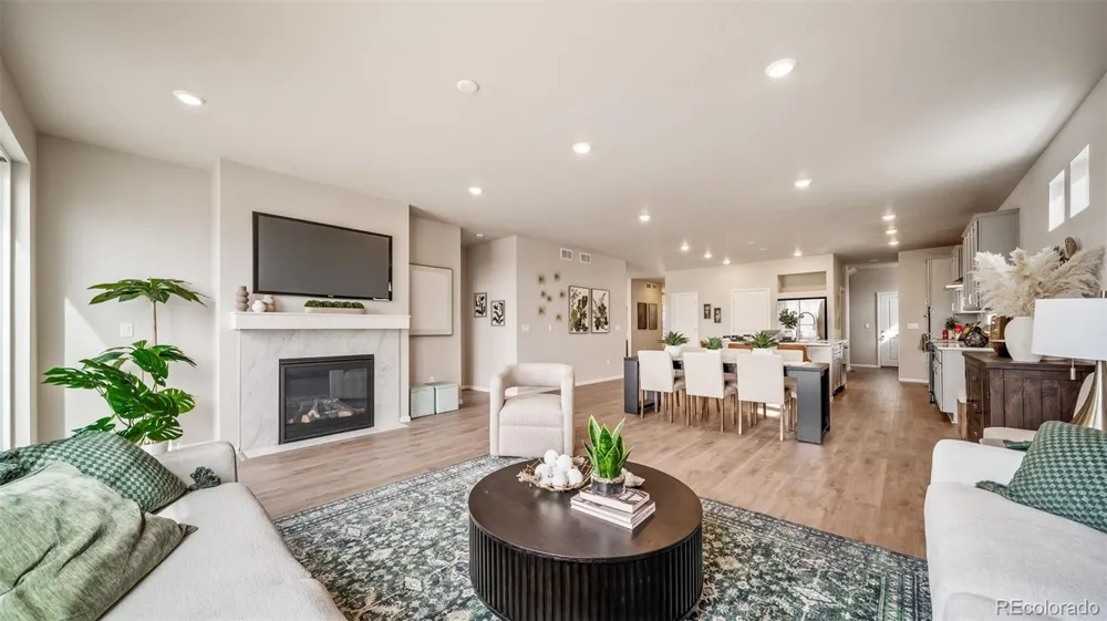 22244 E 49th Avenue Aurora, CO 80019