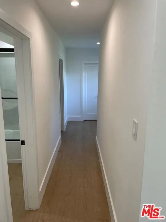 15434 Mulholland Drive Los Angeles, CA 90077