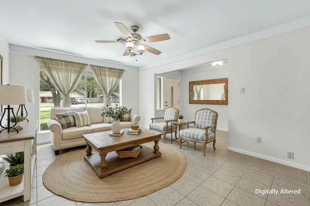 212 E Crestmont Drive Alvin, TX 77511