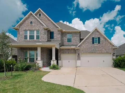 5823 Ash Valley Drives