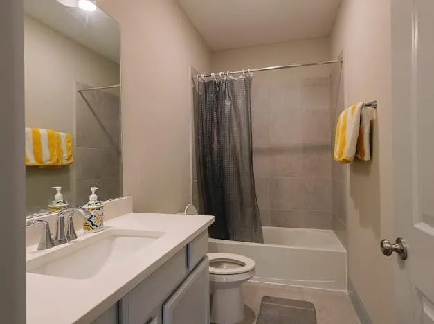 5823 Ash Valley Drives Richmond, TX 77469