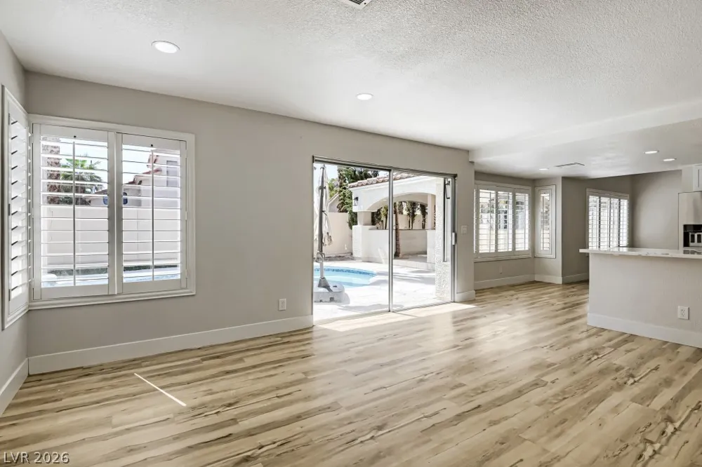 7527 Palermo Avenue Las Vegas, NV 89147