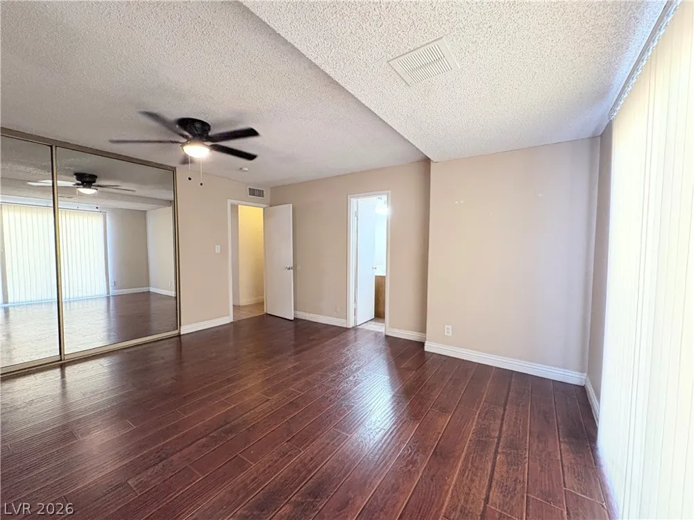 1518 Dawley Street Las Vegas, NV 89104