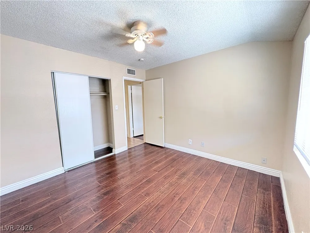 1518 Dawley Street Las Vegas, NV 89104