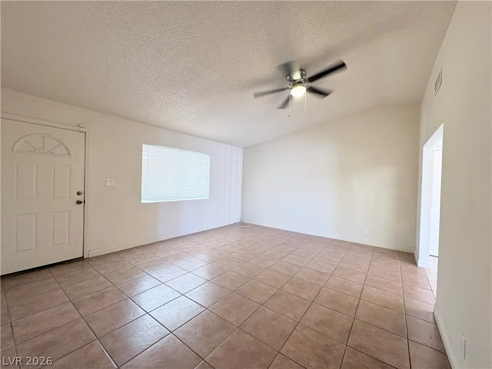 1518 Dawley Street Las Vegas, NV 89104